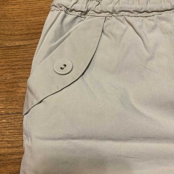 Women’s khaki skorts size medium 5 for $25 - Picture 2 of 10